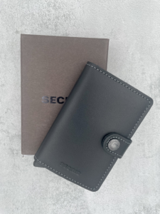 secrid miniwallet mit verpackung